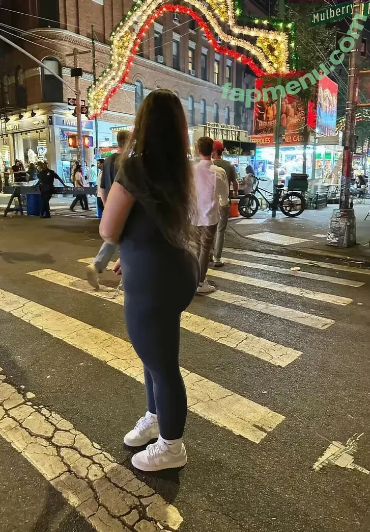 Lejneziri nude photo #0007 (lejlaneziri)