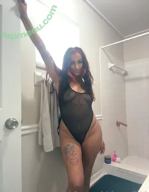 lelefansof / lelefans_of nude photo #0004