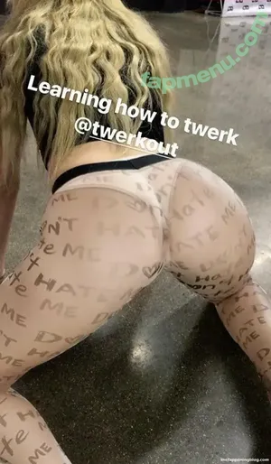  nude photo #0005