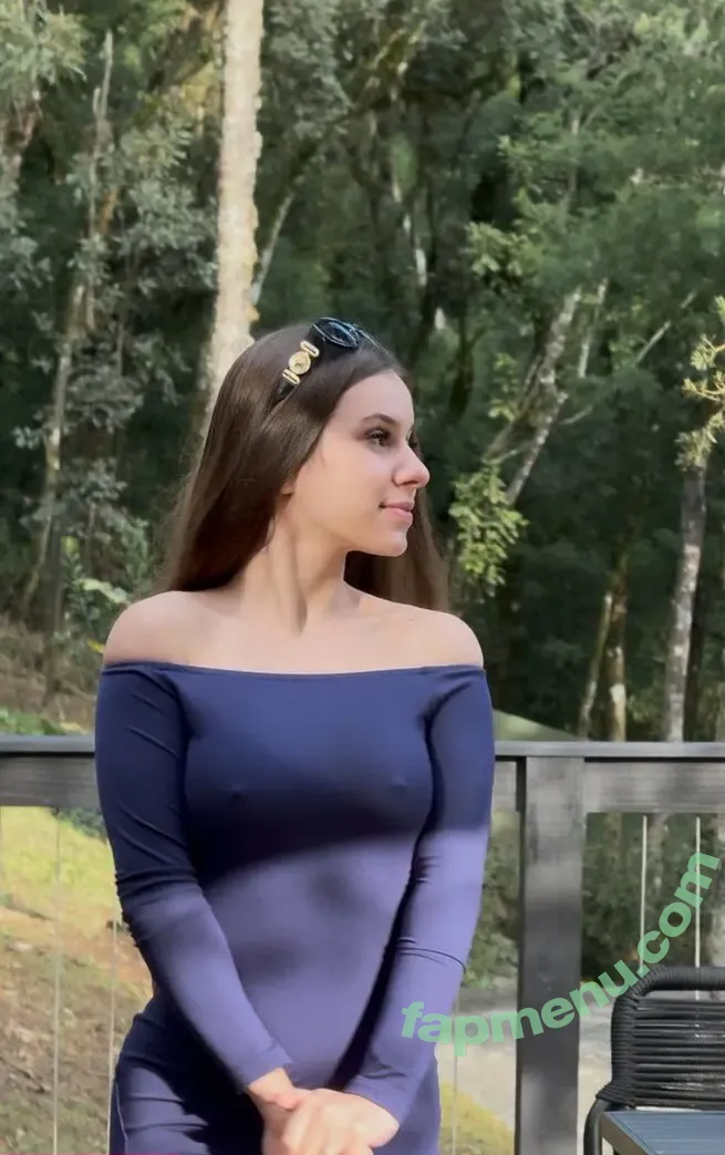 lelesvg_ nude photo #0018 (lelesvg_)