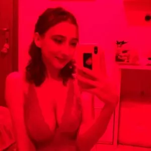 leliloo / lelilou.official nude photo #0114
