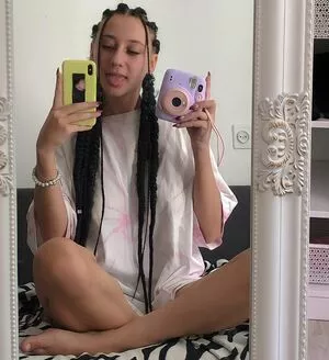 leliloo / lelilou.official nude photo #0152