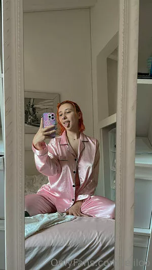 leliloo / lelilou.official nude photo #0363