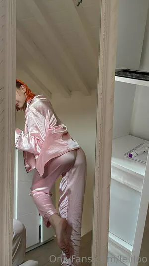 leliloo / lelilou.official nude photo #0393