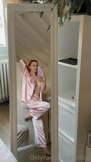 leliloo / lelilou.official nude photo #0397