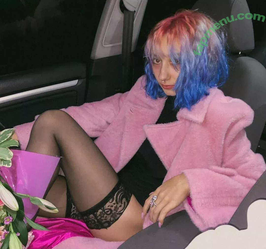 leliloo nude photo #0090 (lelilou.official)