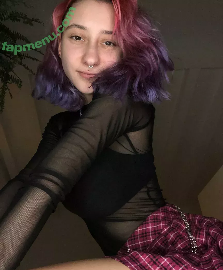 leliloo nude photo #0118 (lelilou.official)