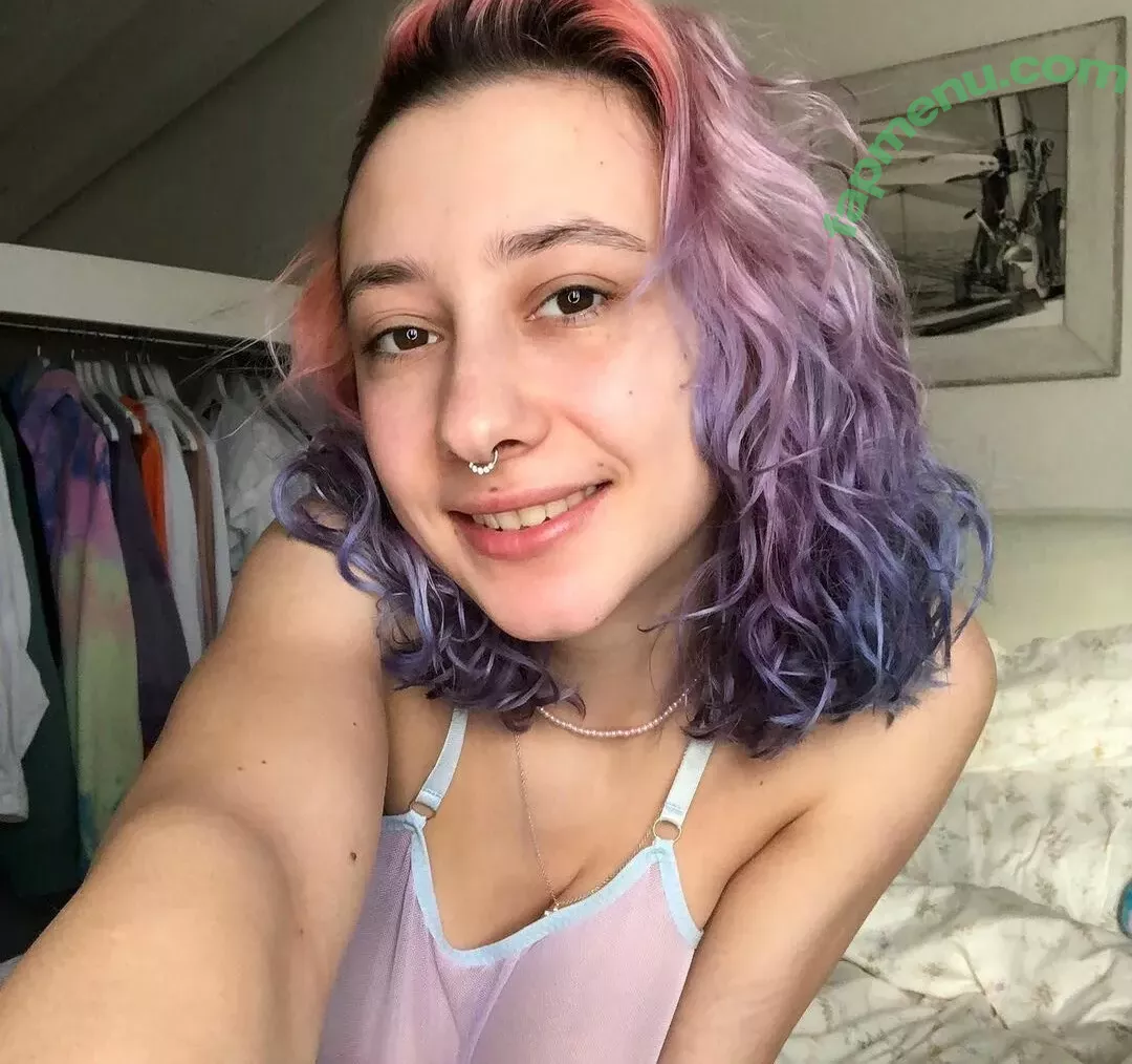 leliloo nude photo #0129 (lelilou.official)