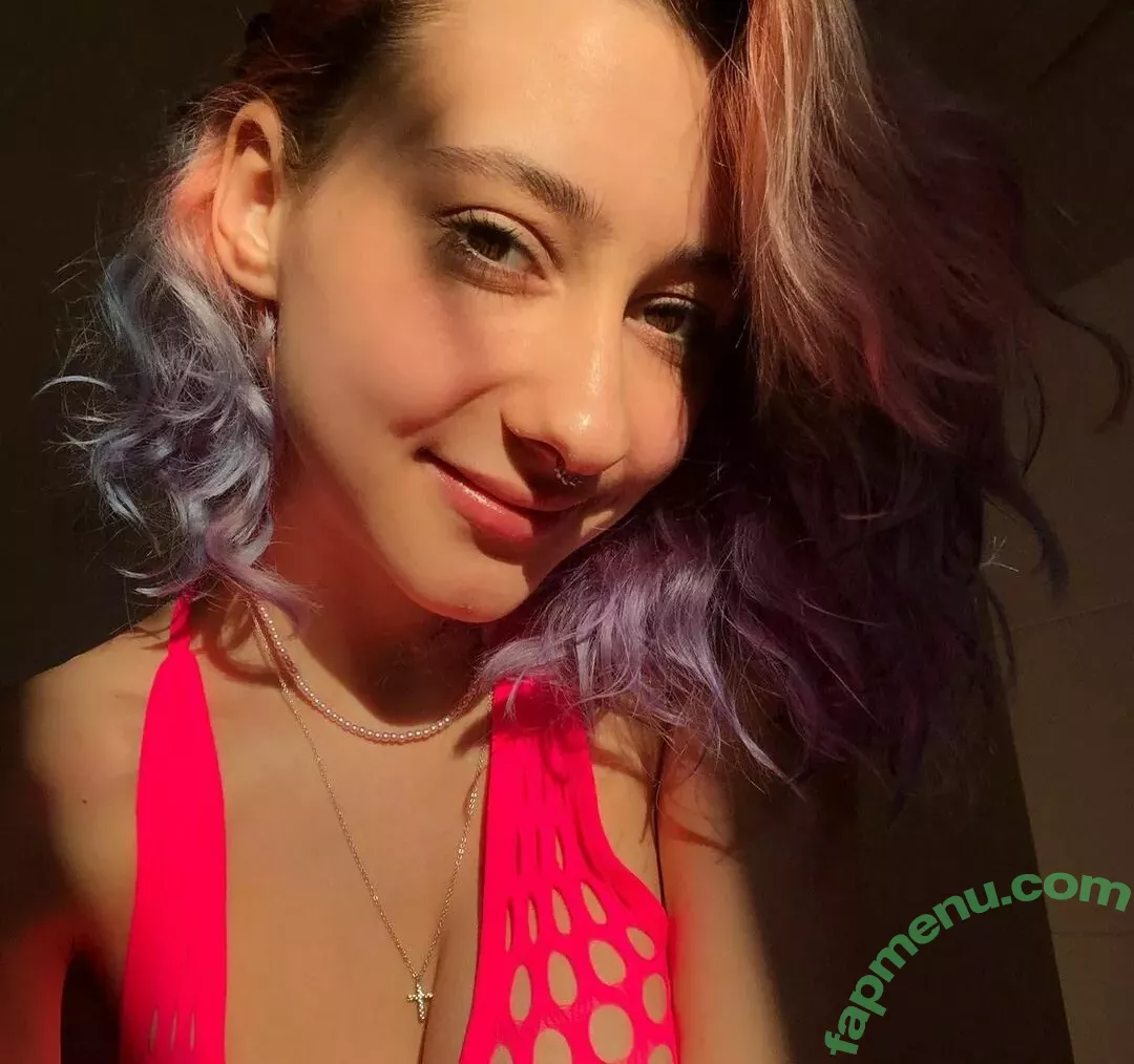 leliloo nude photo #0136 (lelilou.official)