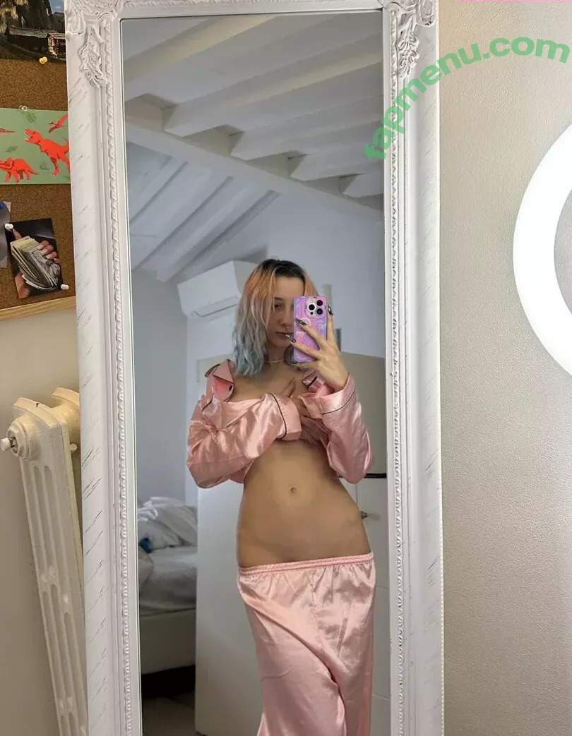 leliloo nude photo #0276 (lelilou.official)