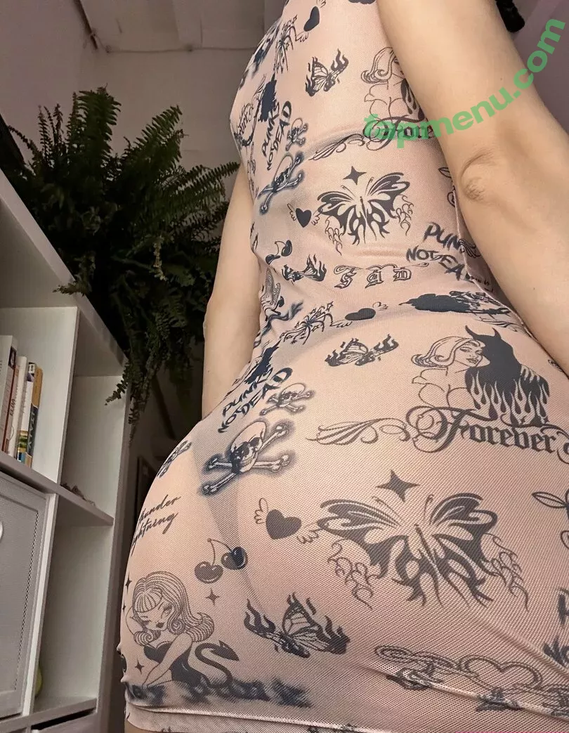 leliloo nude photo #0312 (lelilou.official)