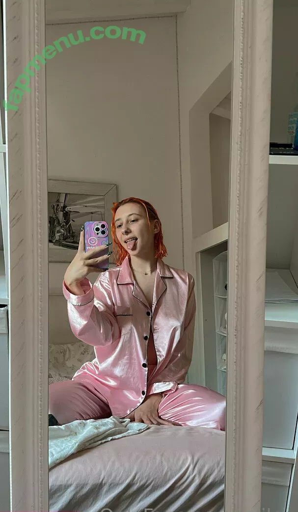 leliloo nude photo #0363 (lelilou.official)