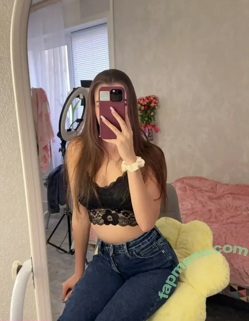 lelyamt nude photo #0072 (leyla_pie)