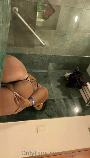 lelymaid / the_littlestmermaid nude photo #0126