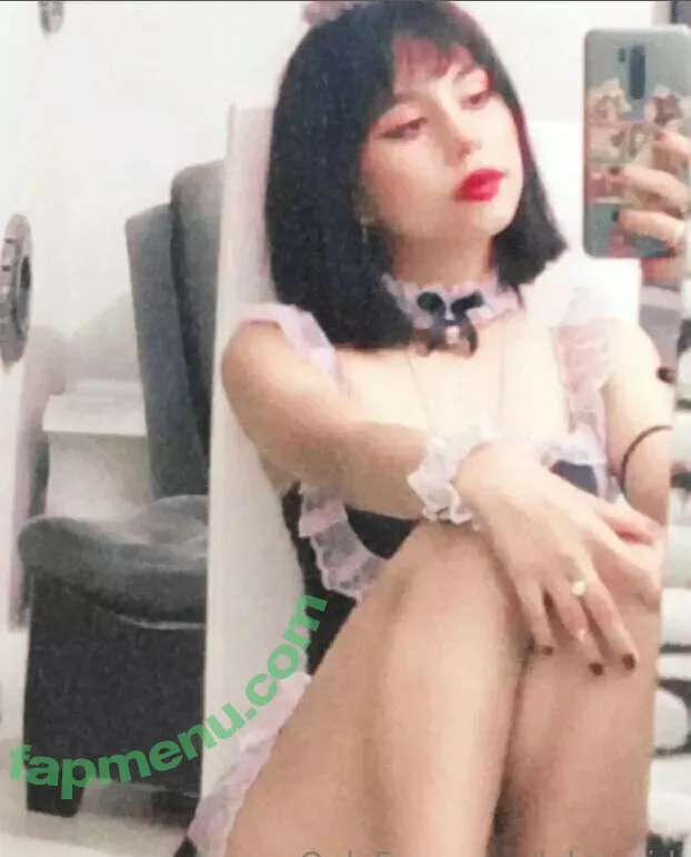 lelymaid nude photo #0029 (the_littlestmermaid)