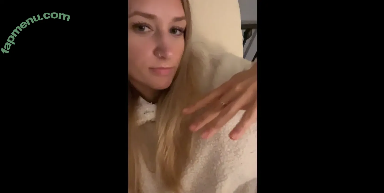 Lena.bayer nude photo #0015 (Lena.bayer)
