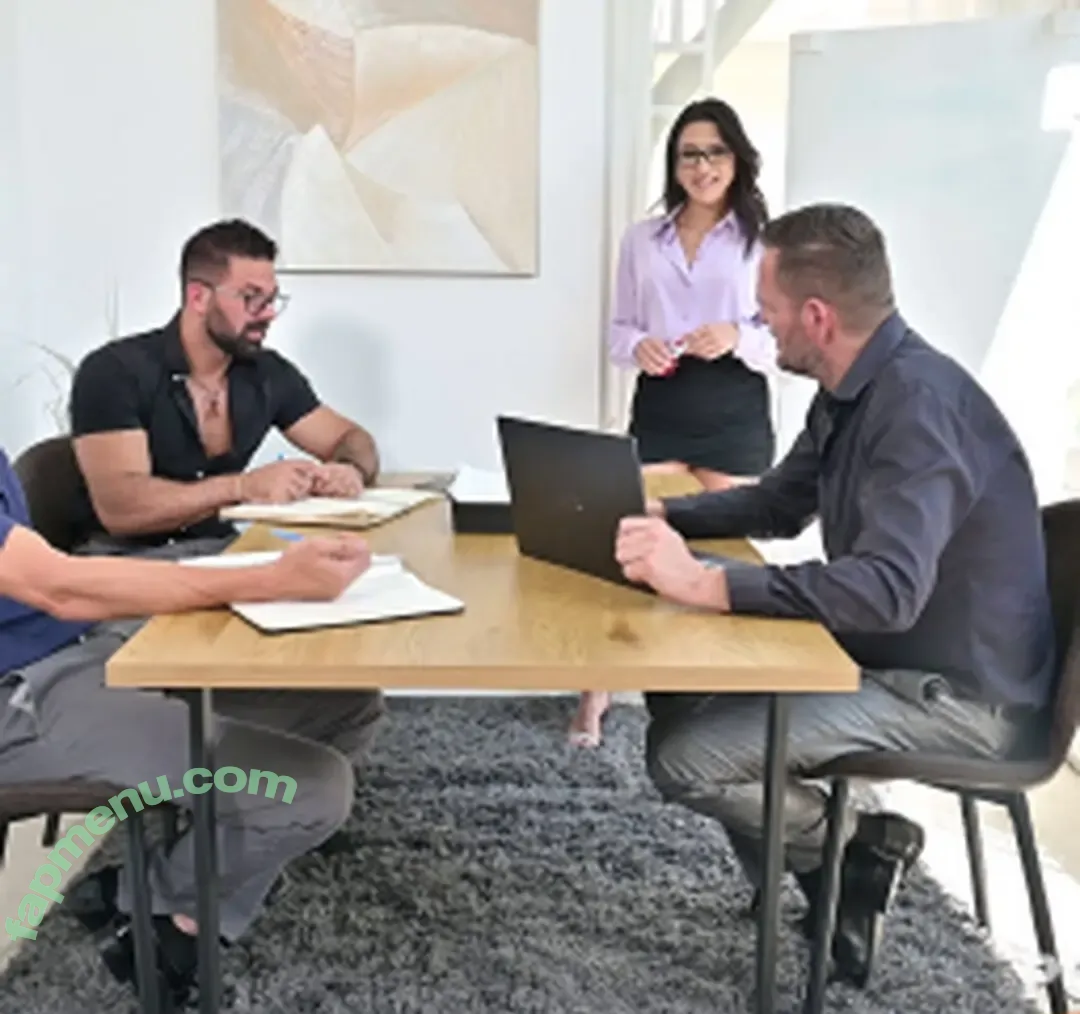 Lena Coxx nude photo #0186 (Lena_Coxx / lena__coxx / lenacoxx)