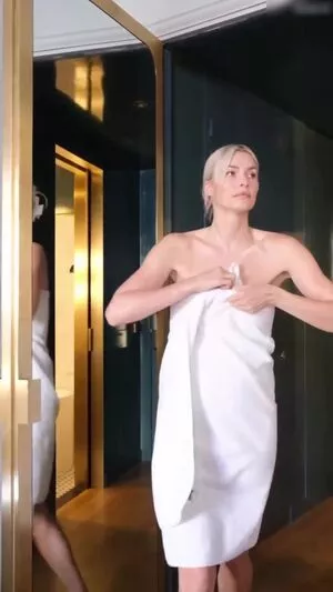 Lena Gercke / LenGercke / LenaGerckeOfficial / lenagercke nude photo #0772