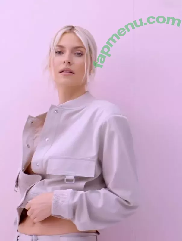 Lena Gercke nude photo #0740 (LenGercke / LenaGerckeOfficial / lenagercke)