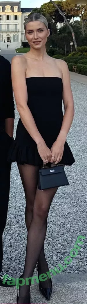 Lena Gercke nude photo #0831 (LenGercke / LenaGerckeOfficial / lenagercke)