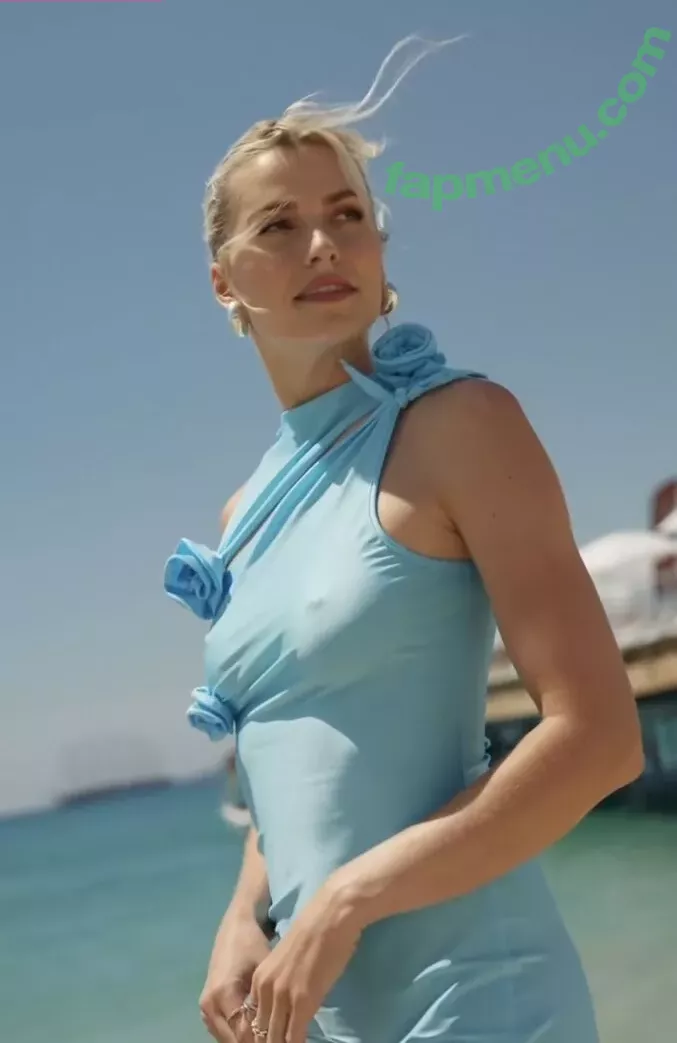 Lena Gercke nude photo #0849 (LenGercke / LenaGerckeOfficial / lenagercke)