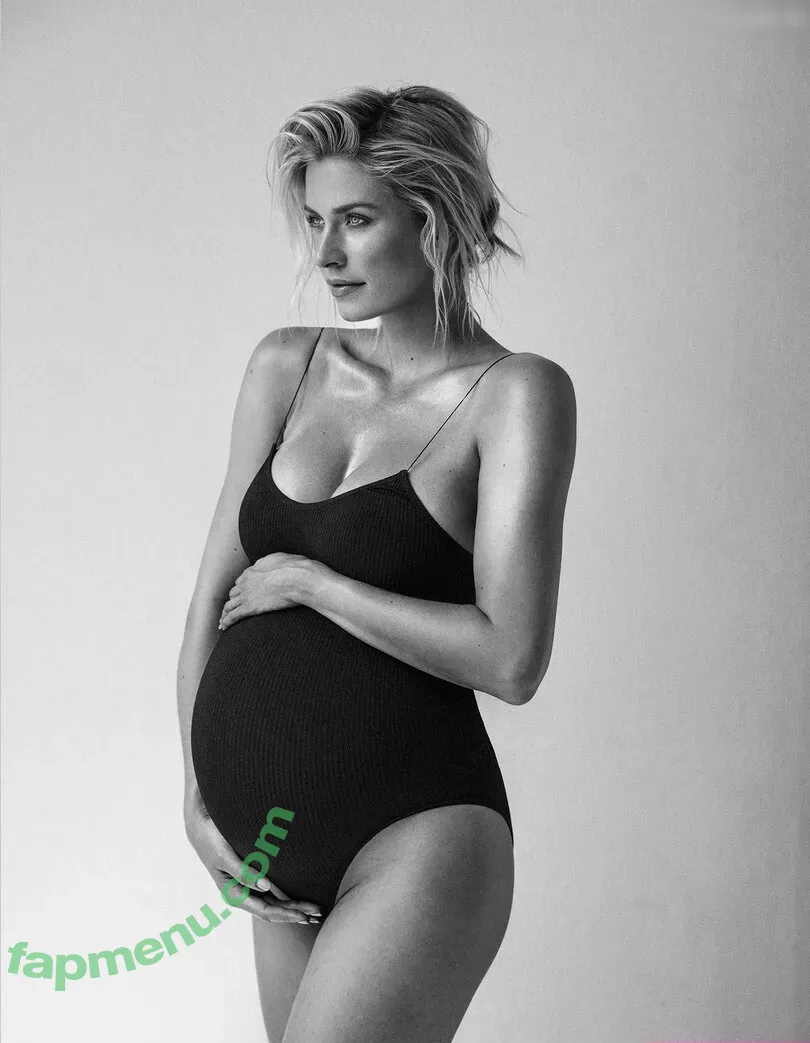 Lena Gercke nude photo #0881 (LenGercke / LenaGerckeOfficial / lenagercke)