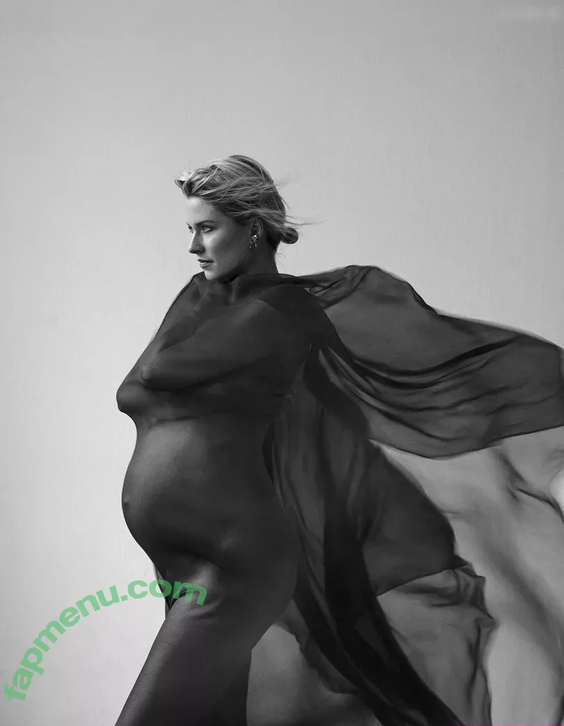 Lena Gercke nude photo #0896 (LenGercke / LenaGerckeOfficial / lenagercke)