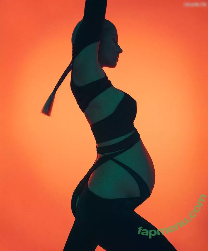 Lena Gercke nude photo #0898 (LenGercke / LenaGerckeOfficial / lenagercke)