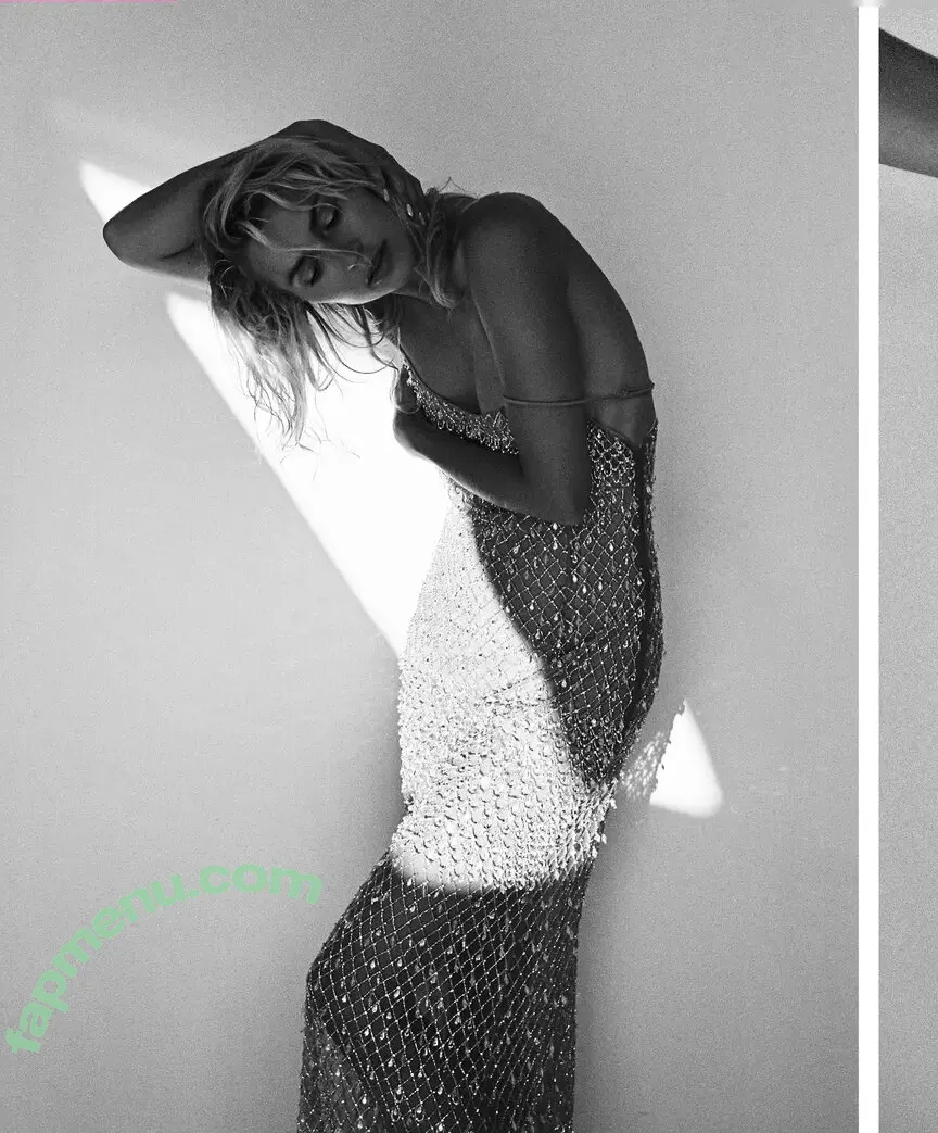 Lena Gercke nude photo #1272 (lenagercke)