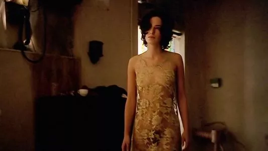 Lena Headey / iamlenaheadey nude photo #0002