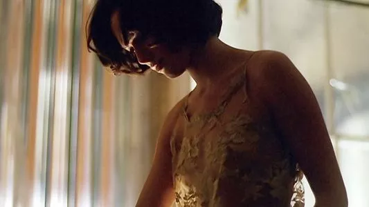 Lena Headey / iamlenaheadey nude photo #0007