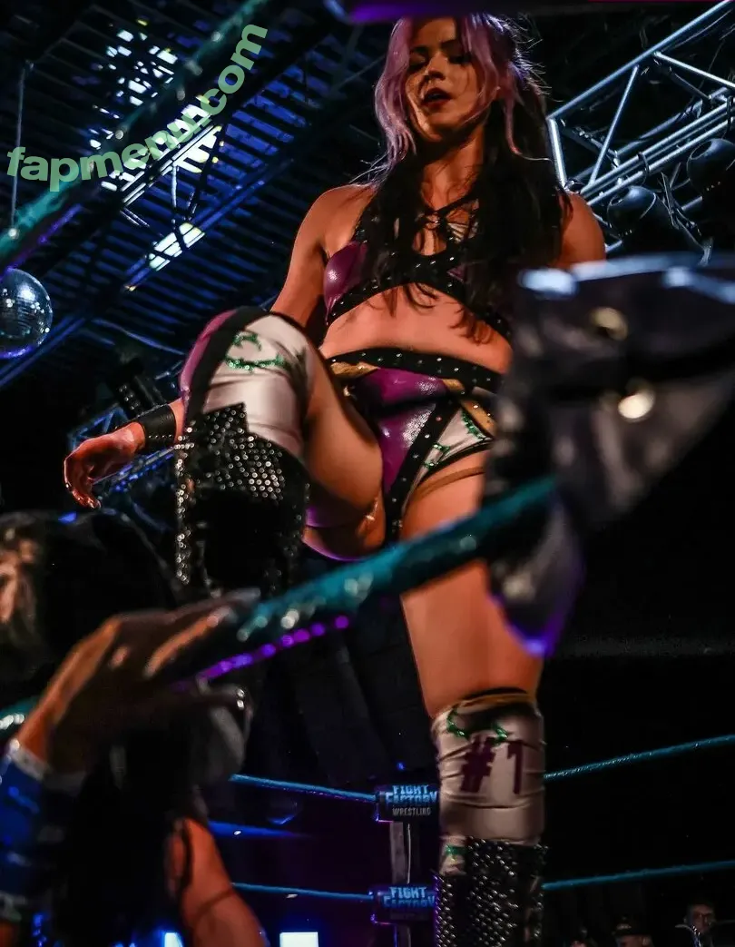 Lena Kross nude photo #0237 (lena_kross)