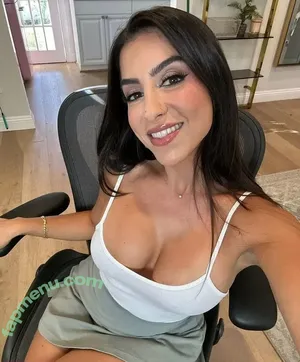  nude photo #0005