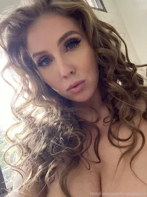 Lena Paul / LenaIsAPeach / Lena_Paulx / lenapaulxo nude photo #3206