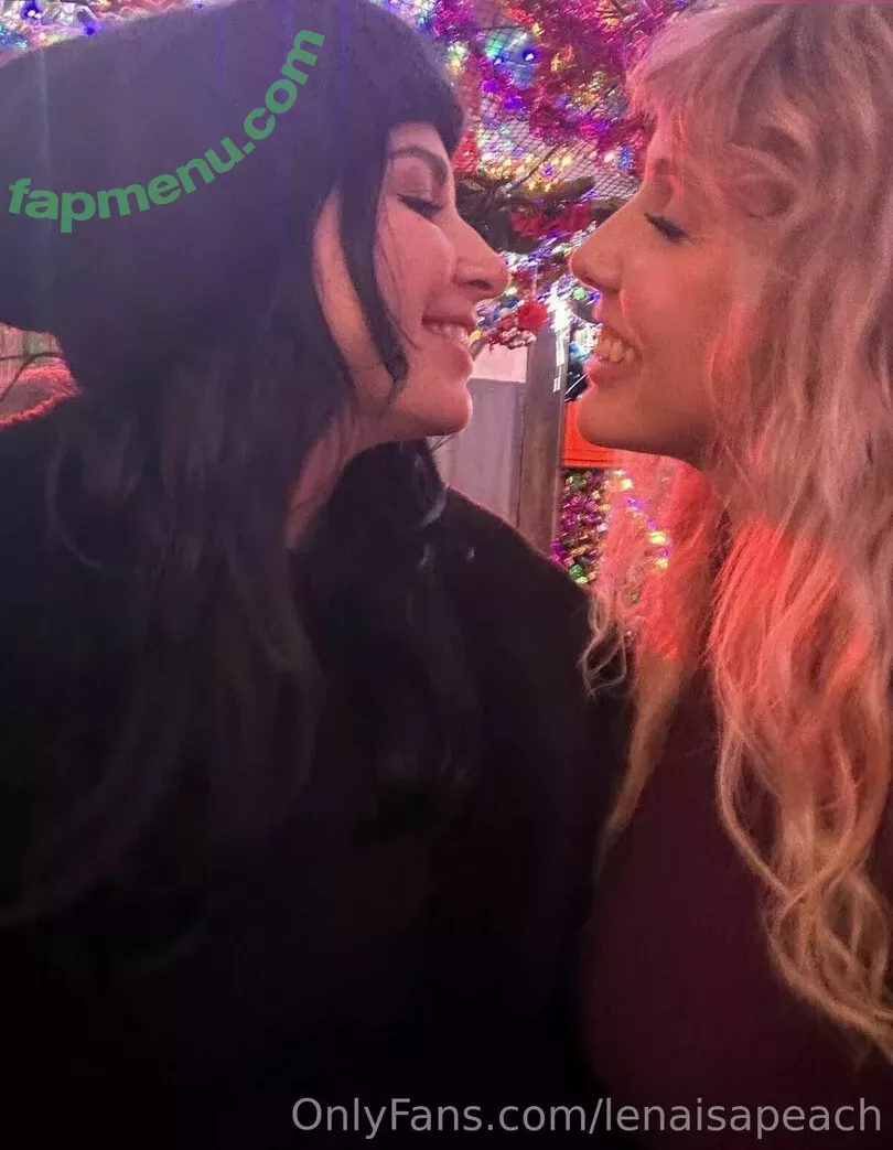 Lena Paul nude photo #3182 (LenaIsAPeach / Lena_Paulx / lenapaulxo)