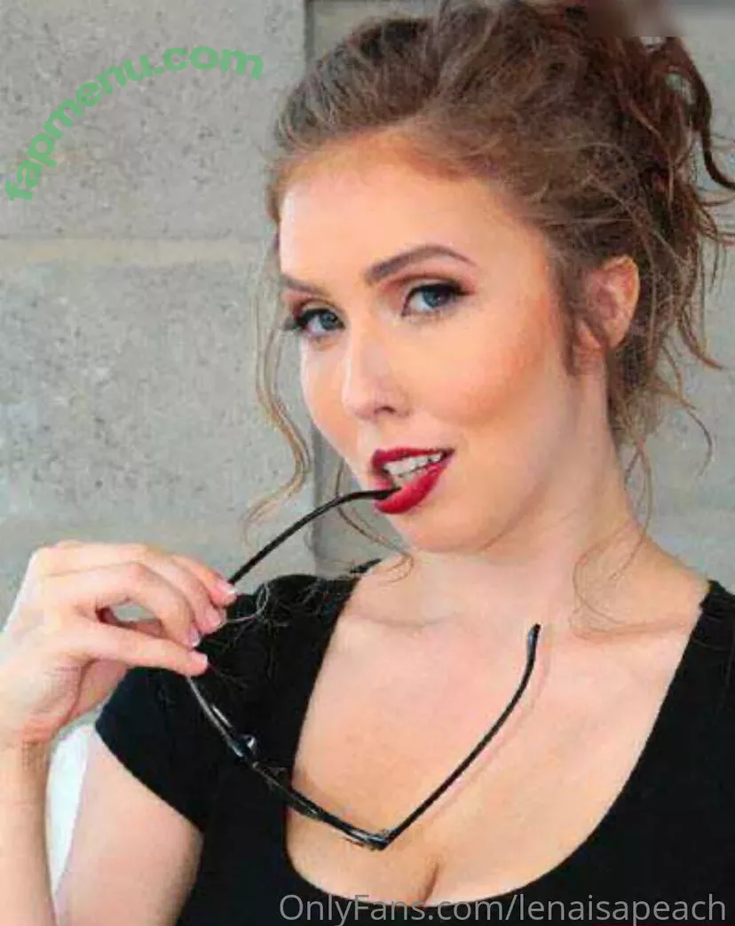 Lena Paul nude photo #3219 (LenaIsAPeach / Lena_Paulx / lenapaulxo)