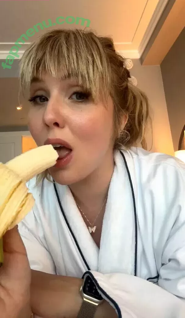 Lena Paul nude photo #3746 (LenaIsAPeach / Lena_Paulx / lenapaulxo)