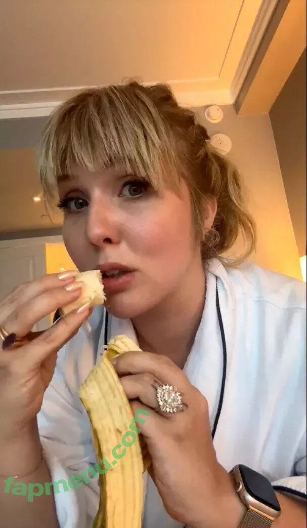 Lena Paul nude photo #3749 (LenaIsAPeach / Lena_Paulx / lenapaulxo)