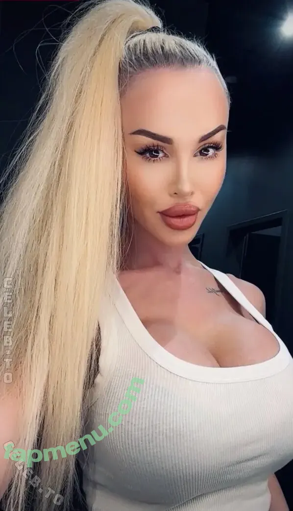 Lena R nude photo #0029 (helena.reinhardt / helena_reinhardt)