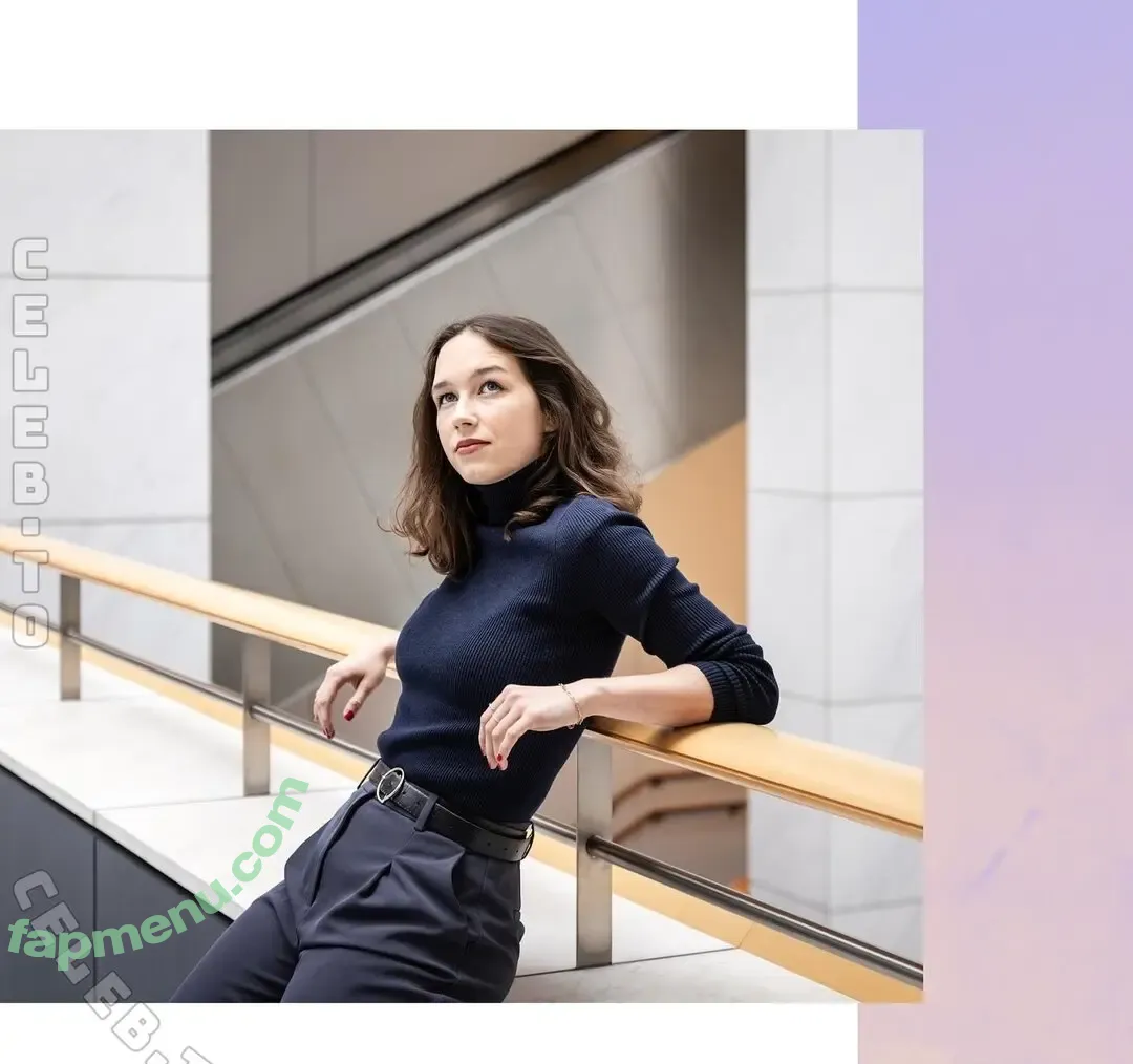 Lena Schilling nude photo #0071 (Lena.ats / dieschilling)