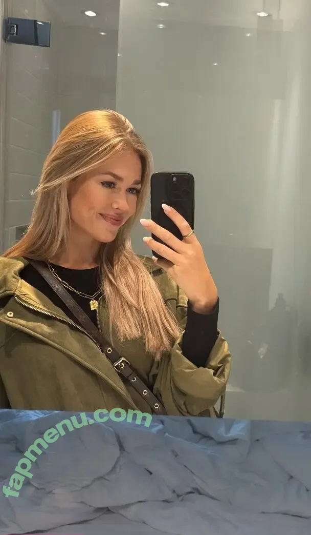 Lena Schwender nude photo #0070 (Lena ✨ / lenaschwender_)