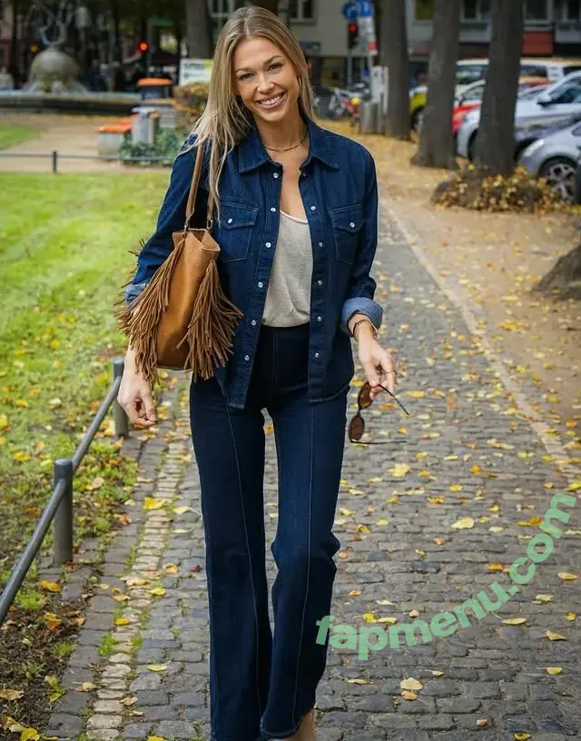 Lena Schwender nude photo #0093 (Lena ✨ / lenaschwender_)