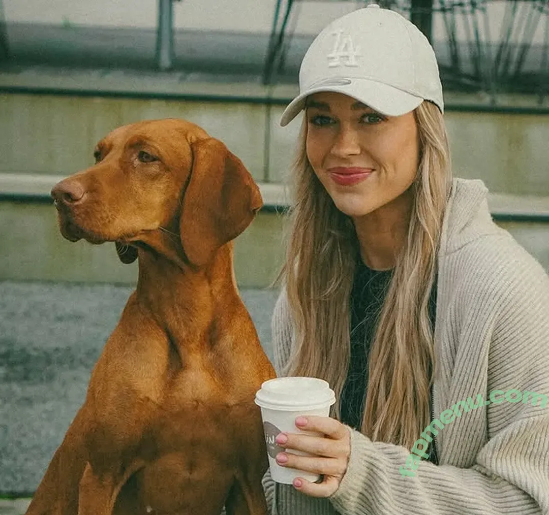 Lena Schwender nude photo #0105 (Lena ✨ / lenaschwender_)