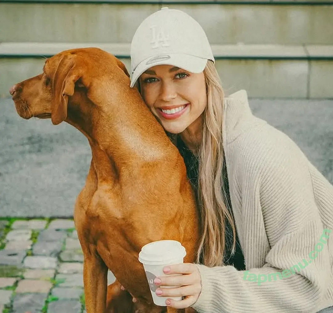 Lena Schwender nude photo #0106 (Lena ✨ / lenaschwender_)