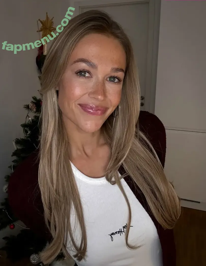 Lena Schwender nude photo #0168 (Lena ✨ / lenaschwender_)