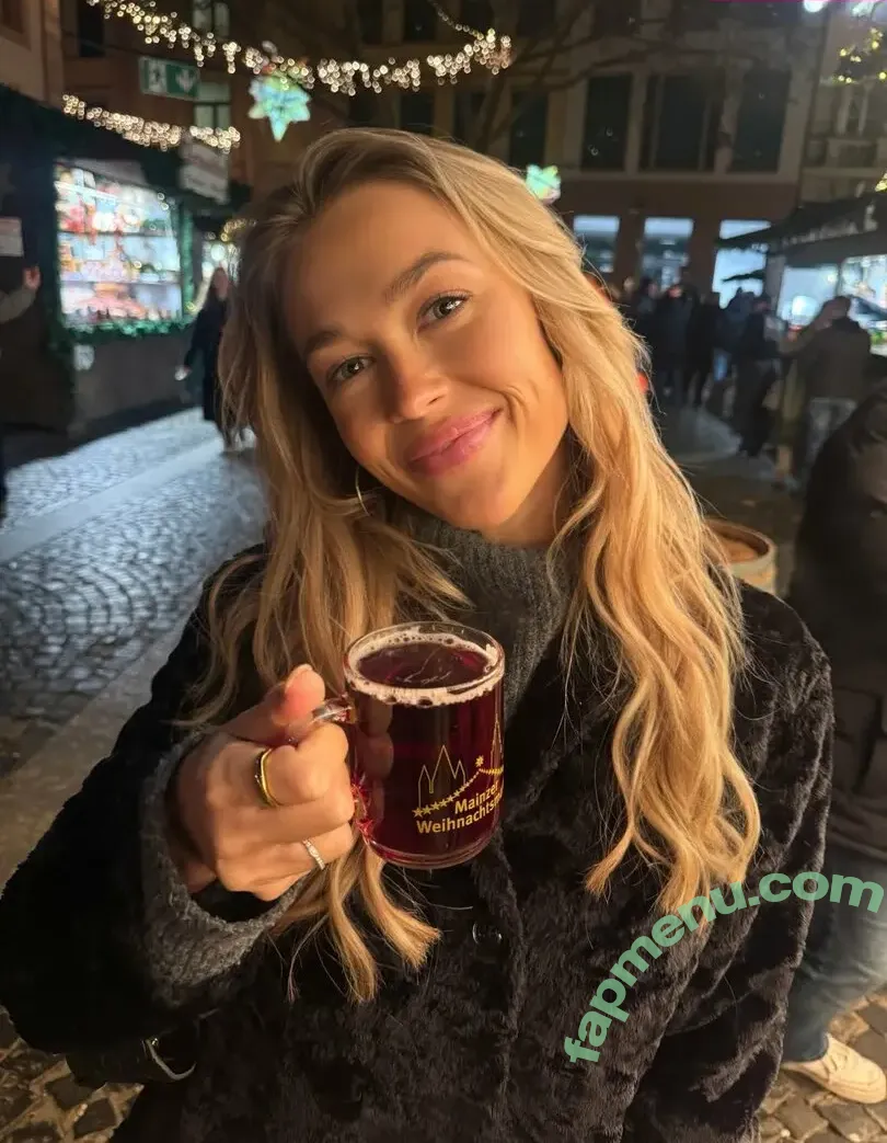 Lena Schwender nude photo #0181 (Lena ✨ / lenaschwender_)