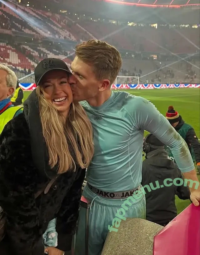 Lena Schwender nude photo #0186 (Lena ✨ / lenaschwender_)