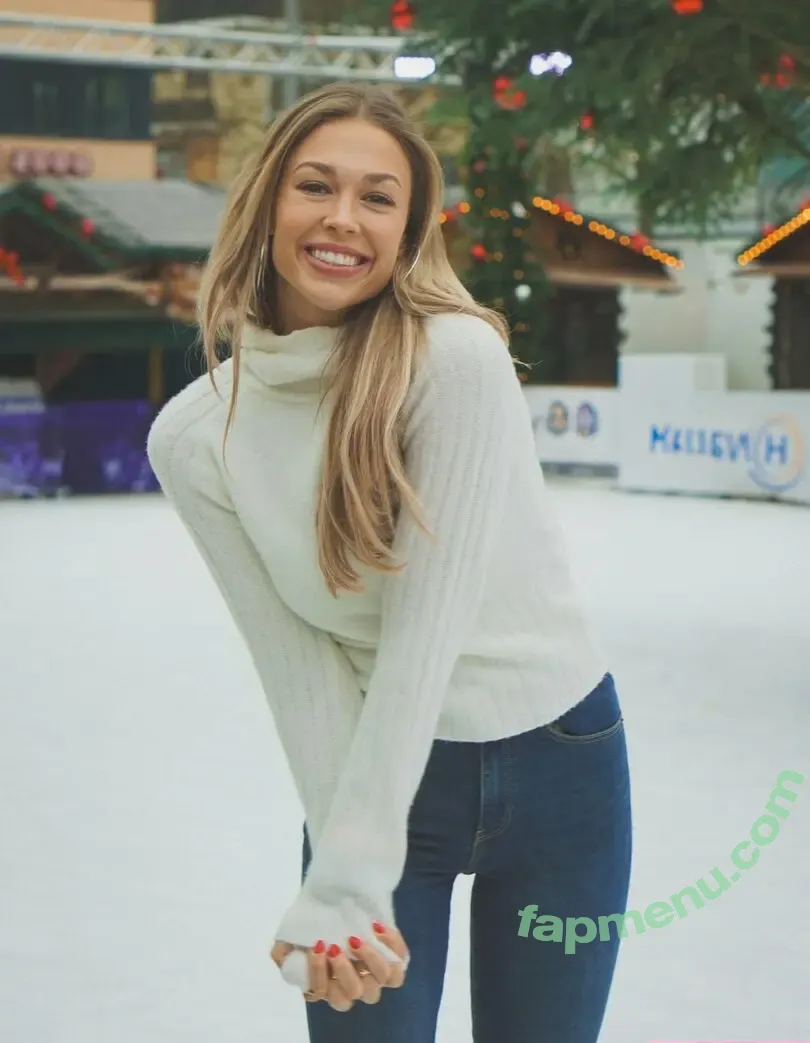 Lena Schwender nude photo #0201 (Lena ✨ / lenaschwender_)