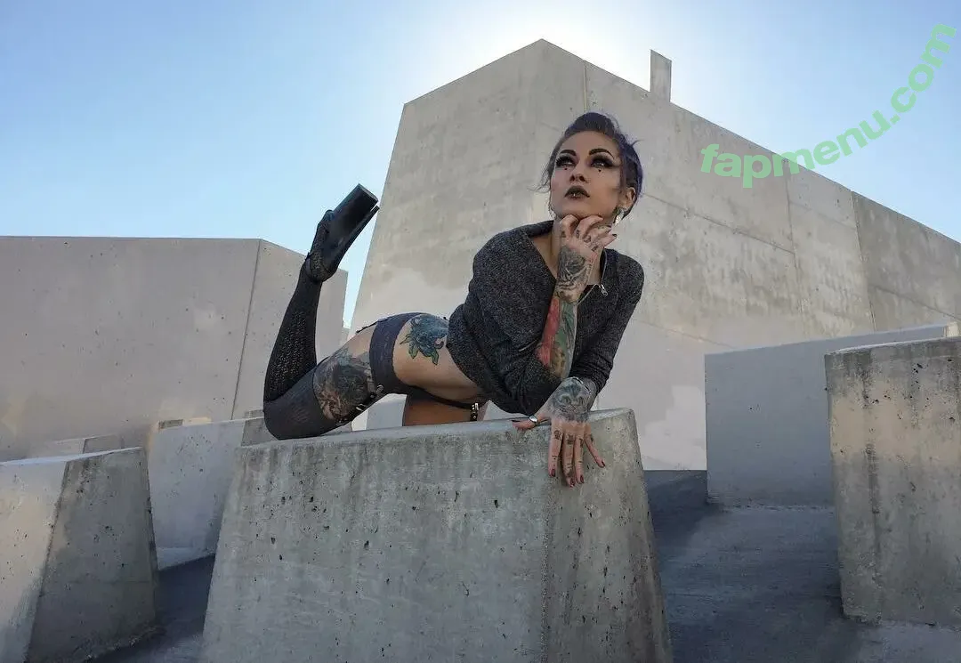 Lena Scissorhands nude photo #0098 (Infected Rain / lenaanderson / lenascissorhands)