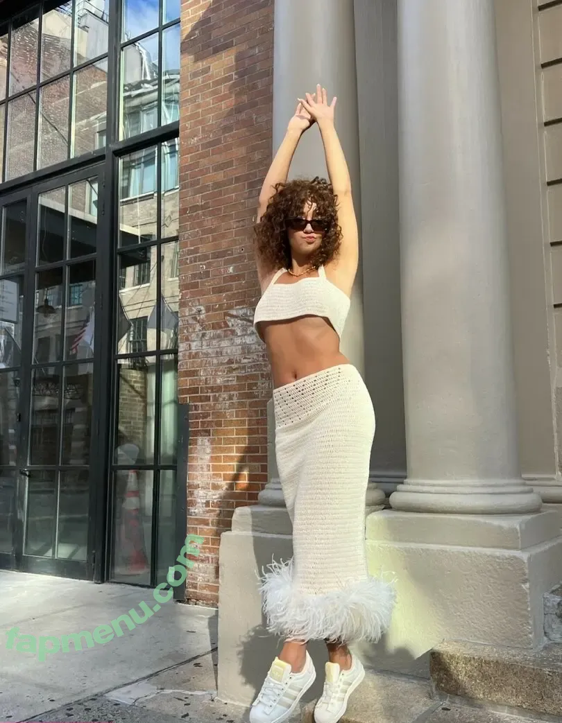 Lena Situations nude photo #0497 (Lena Mahfouf / lenaanderson / lenamahfouf / lenasituations)